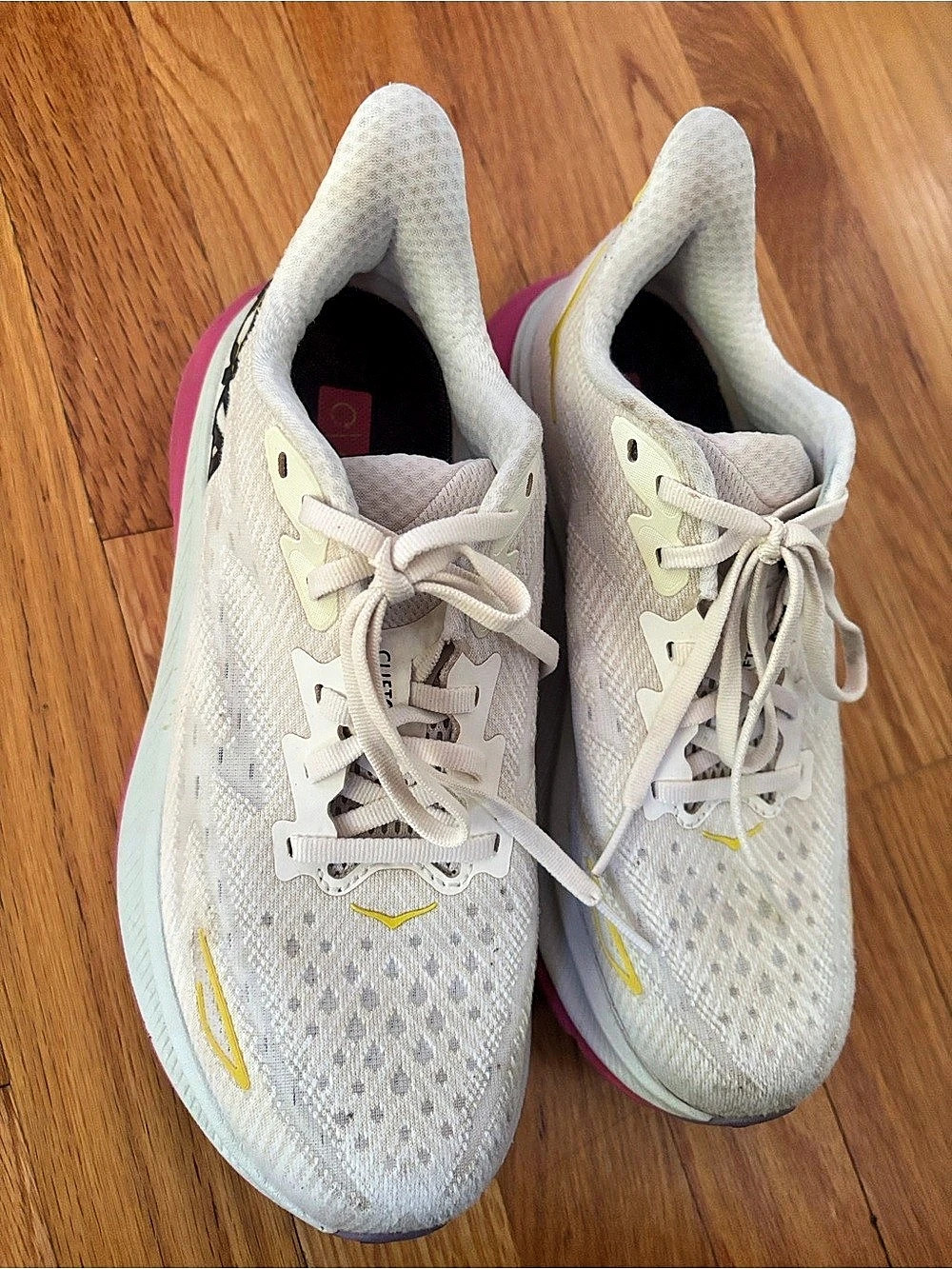 Hoka Clifton 9 Athletic Shoes White & Pink US 7B